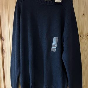 New! Size XL St. John's Bay Men’s Signature Navy Crewneck Long Sleeve Sweater